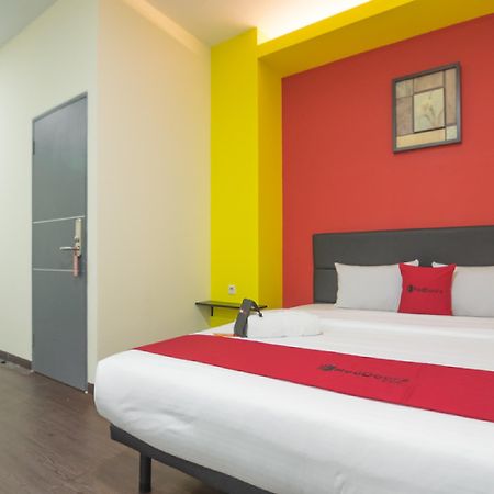Reddoorz Near Itc Mangga Dua Ξενοδοχείο Τζακάρτα Εξωτερικό φωτογραφία